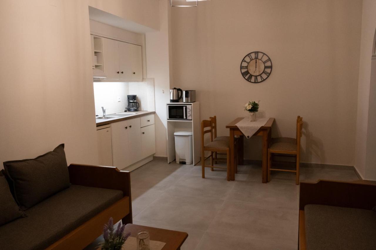 Aspri Petra Apartments Аналипси Экстерьер фото