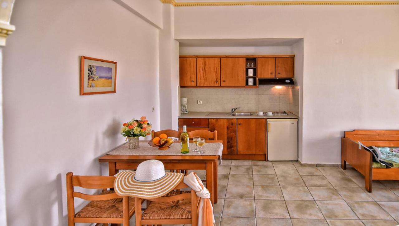 Aspri Petra Apartments Аналипси Экстерьер фото
